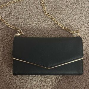 Elegant Black Chain Strap Women's Bag